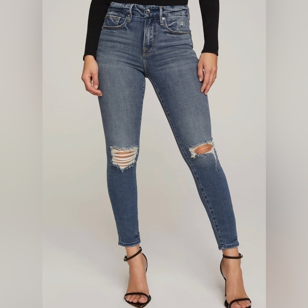 Good American Good Legs Cropped Jeans